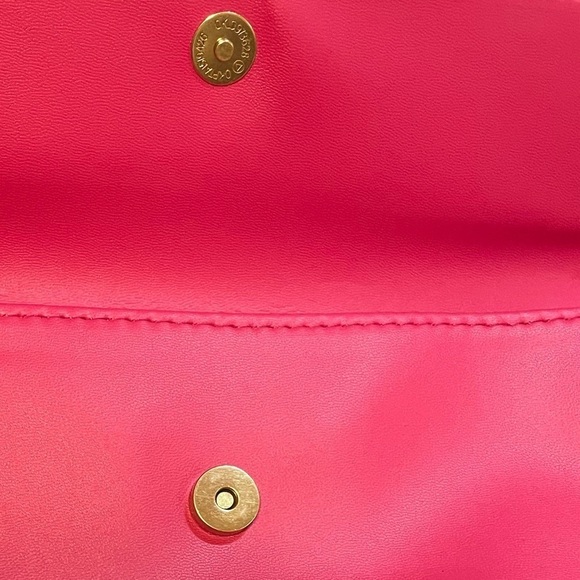 Salvatore Ferragamo LEATHER VANITY CASE Pink Travel Cosmetic Bag - Picture 8 of 11